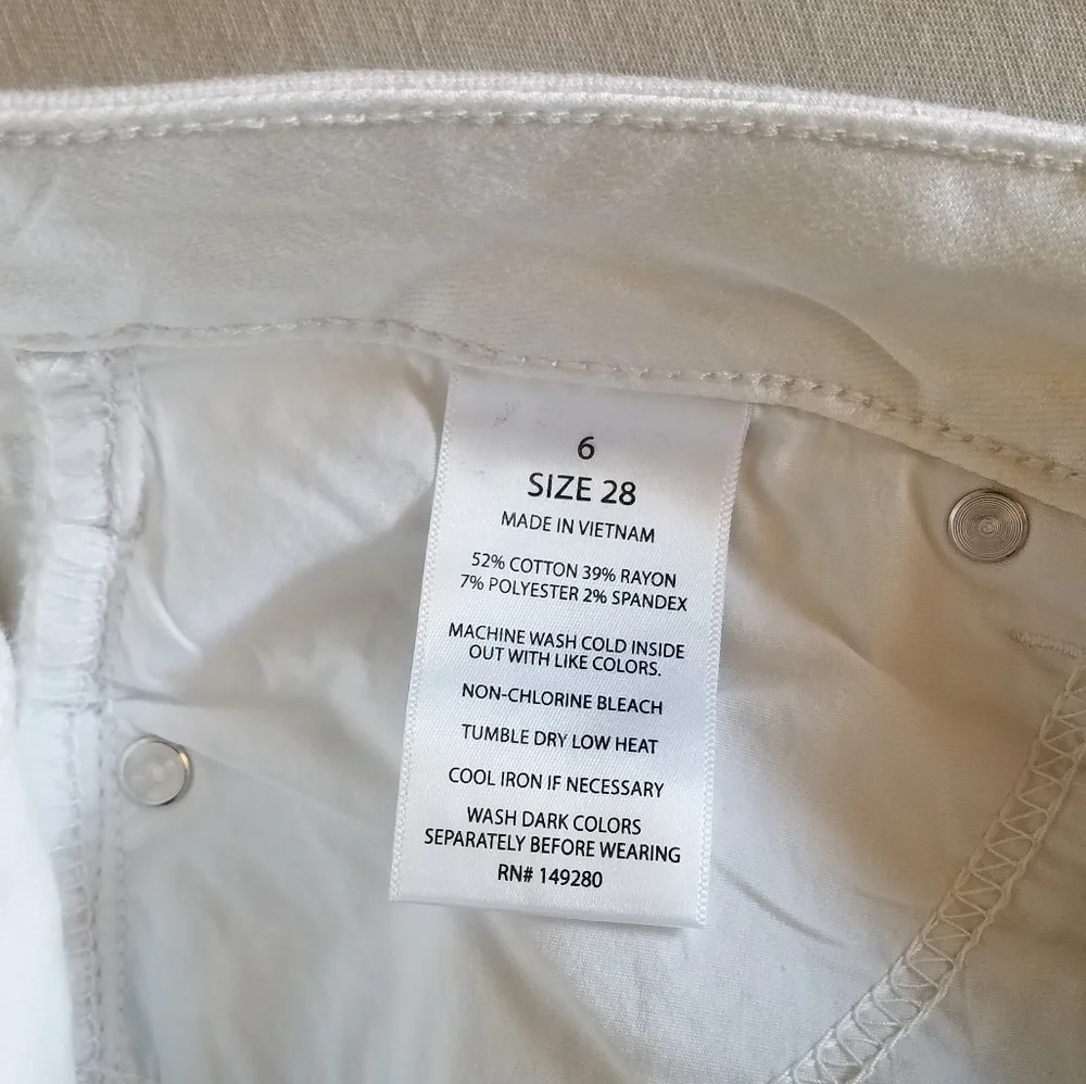 Slink Zipper Curvy Skinny Jean - Picture 5 of 8